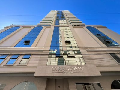 Apartamento, 3 quartos, 159 m² - Foto 1