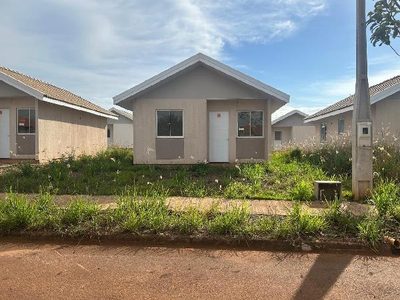 Casa, 2 quartos, 200 m² - Foto 1