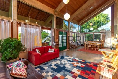 Casa, 5 quartos, 2072 m² - Foto 1