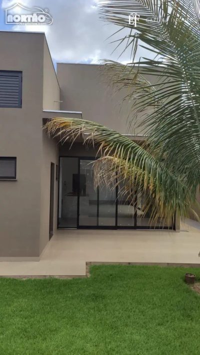Casa, 4 quartos, 200 m² - Foto 2