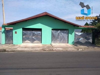 Casa, 5 quartos, 130 m² - Foto 1