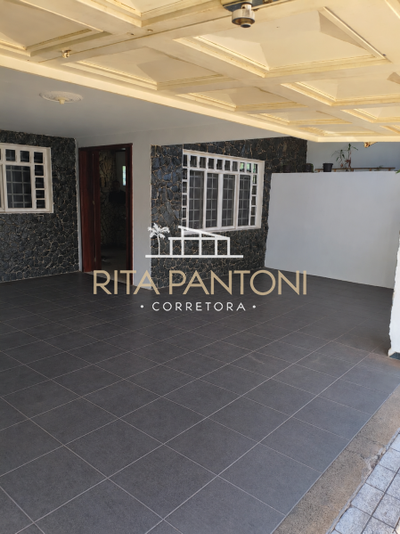 Casa, 3 quartos, 244 m² - Foto 2