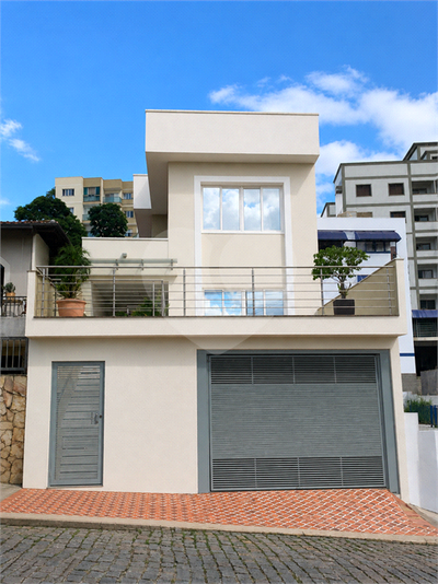 Sobrado, 370 m² - Foto 1