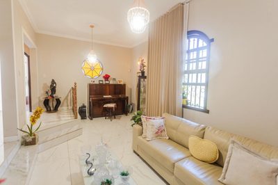 Casa, 4 quartos, 251 m² - Foto 4