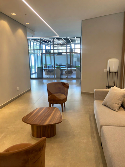 Apartamento, 1 quarto, 33 m² - Foto 2