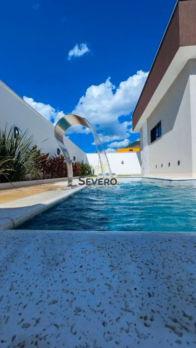 Casa, 3 quartos, 258 m² - Foto 1