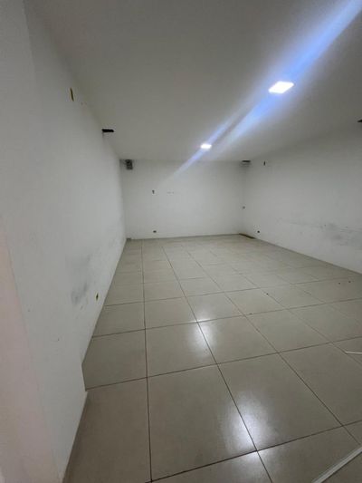 Prédio Inteiro - Foto 5