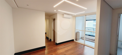 Apartamento, 2 quartos, 70 m² - Foto 2