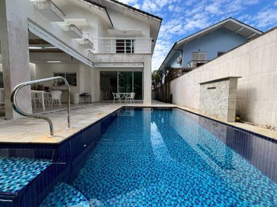 Casa, 6 quartos, 321 m² - Foto 2