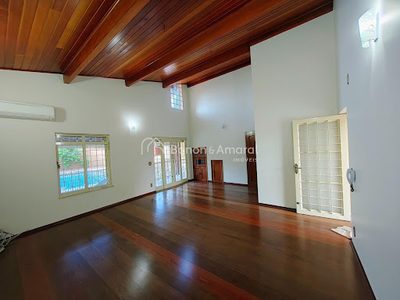 Casa, 6 quartos, 355 m² - Foto 1