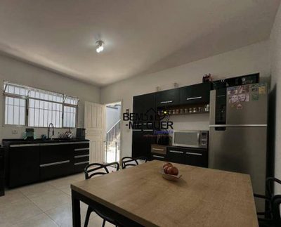 Casa, 4 quartos, 266 m² - Foto 3