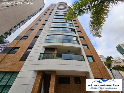 Apartamento, 3 quartos, 228 m² - Foto 2