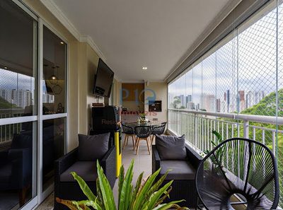Apartamento, 4 quartos, 223 m² - Foto 1