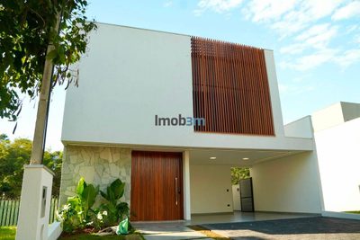 Sobrado, 3 quartos, 223 m² - Foto 1