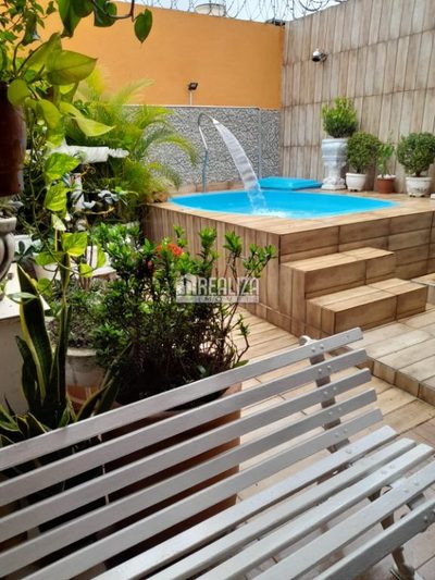 Casa, 3 quartos, 146 m² - Foto 1