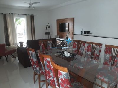 Casa, 3 quartos, 210 m² - Foto 2