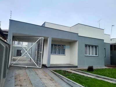 Casa, 4 quartos, 330 m² - Foto 1
