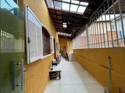 Casa, 5 quartos, 200 m² - Foto 1