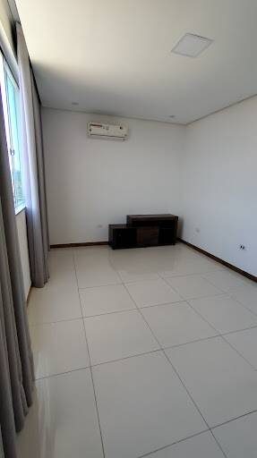 Casa, 3 quartos, 400 m² - Foto 1