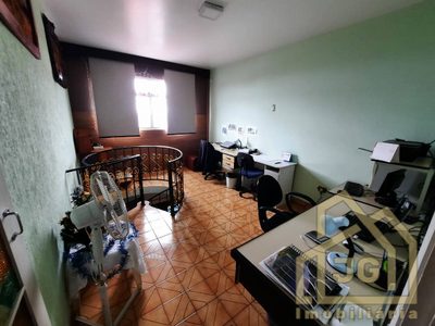 Casa, 4 quartos, 300 m² - Foto 4