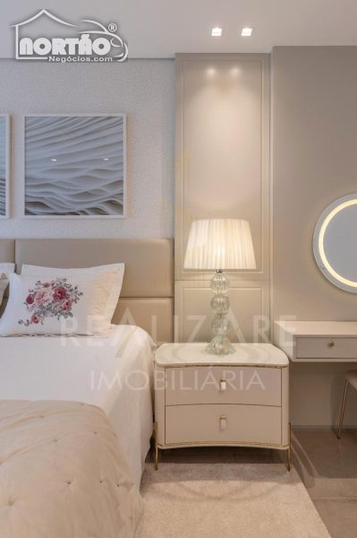 Casa, 4 quartos, 203 m² - Foto 3