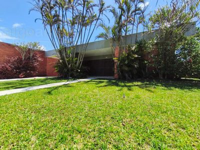 Casa, 3 quartos, 219 m² - Foto 2