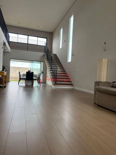 Sobrado, 3 quartos, 240 m² - Foto 4