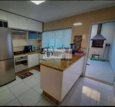 Casa, 3 quartos, 139 m² - Foto 2