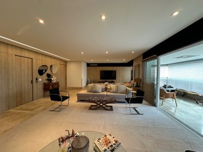 Apartamento, 3 quartos, 269 m² - Foto 2