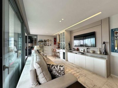 Apartamento, 3 quartos, 167 m² - Foto 2