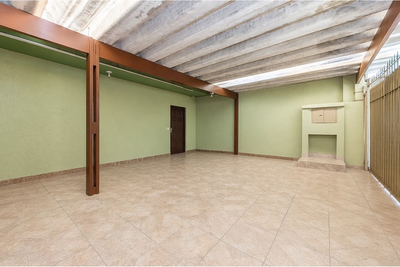 Casa, 3 quartos, 168 m² - Foto 2