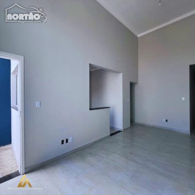 Casa, 4 quartos, 150 m² - Foto 2