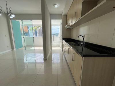 Apartamento, 2 quartos, 77 m² - Foto 2