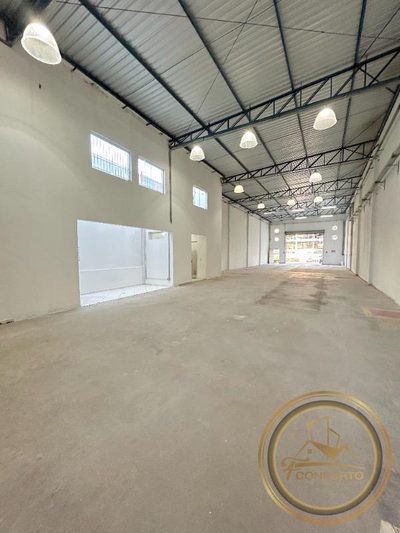 Depósito-Galpão, 645 m² - Foto 1