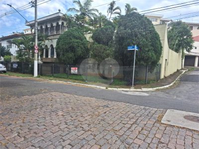 Sobrado, 4 quartos, 703 m² - Foto 1