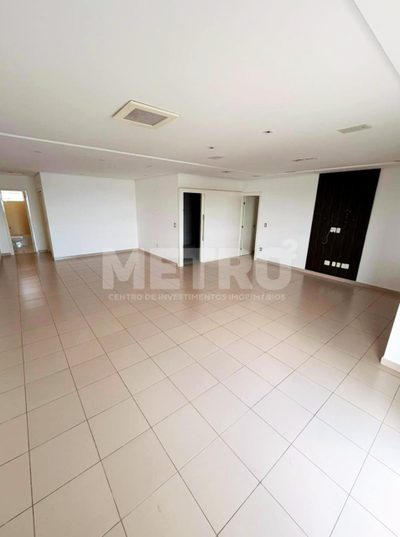 Apartamento, 3 quartos, 199 m² - Foto 2