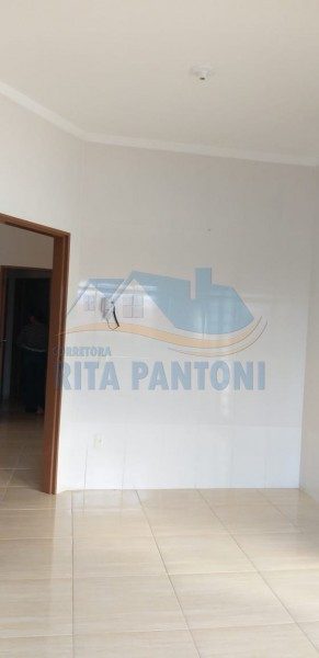 Casa, 3 quartos, 141 m² - Foto 2