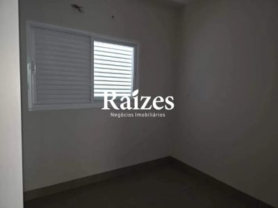Casa, 3 quartos, 335 m² - Foto 1