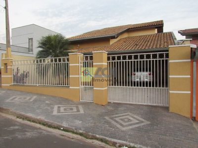 Sobrado, 3 quartos, 210 m² - Foto 2