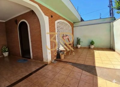 Casa, 3 quartos, 181 m² - Foto 1