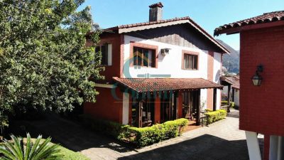 Casa, 10 quartos, 576 m² - Foto 2