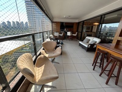 Apartamento, 4 quartos, 209 m² - Foto 2
