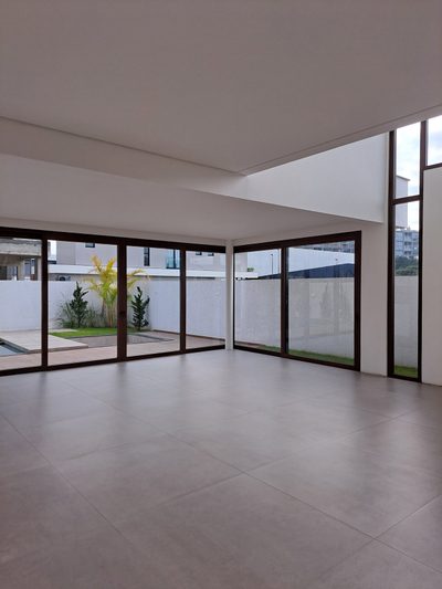 Casa, 3 quartos, 260 m² - Foto 2