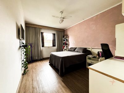 Casa, 4 quartos, 284 m² - Foto 4