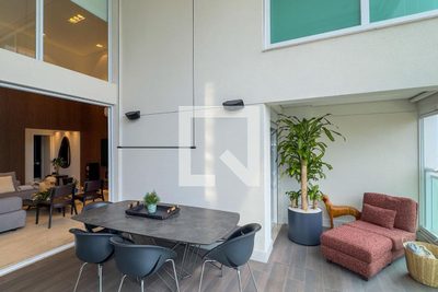 Apartamento, 3 quartos, 193 m² - Foto 2