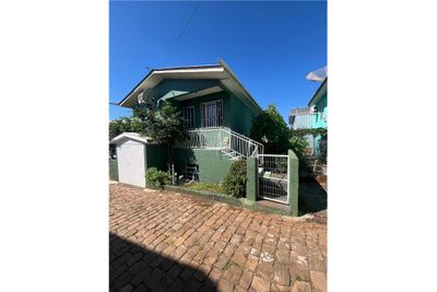 Casa, 4 quartos, 105 m² - Foto 1