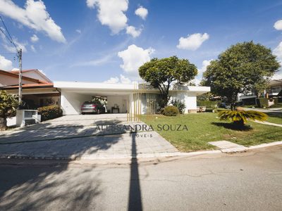 Casa, 3 quartos, 550 m² - Foto 1