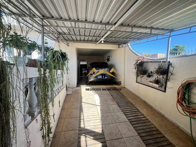Casa, 3 quartos, 158 m² - Foto 1