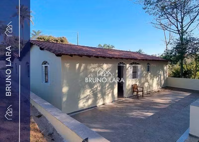 Casa, 4 quartos, 208 m² - Foto 1