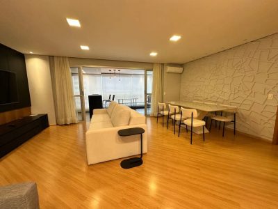 Apartamento, 3 quartos, 130 m² - Foto 1